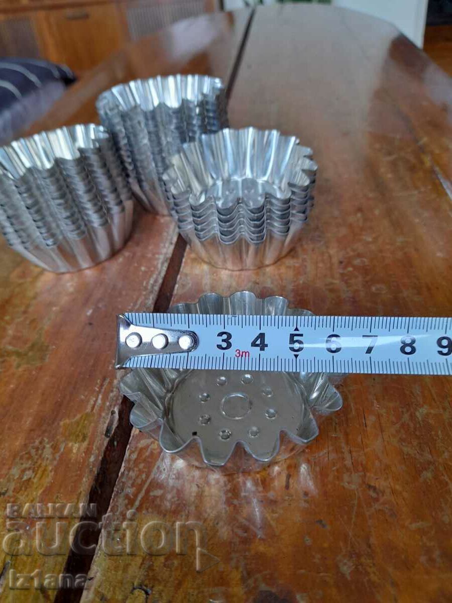 Delivery of Old forms for sweets, savarini, muffins Delivery of Old forms for sweets, savarini, muffins