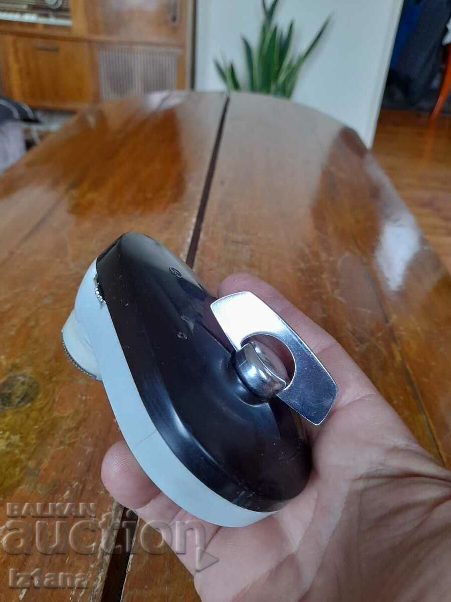 Auction  Old mechanical razor Sputnik