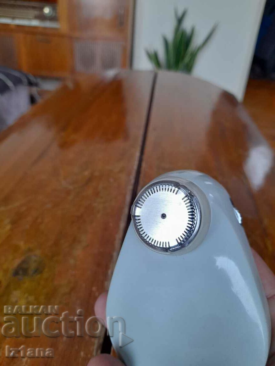 Old mechanical razor Sputnik - 5