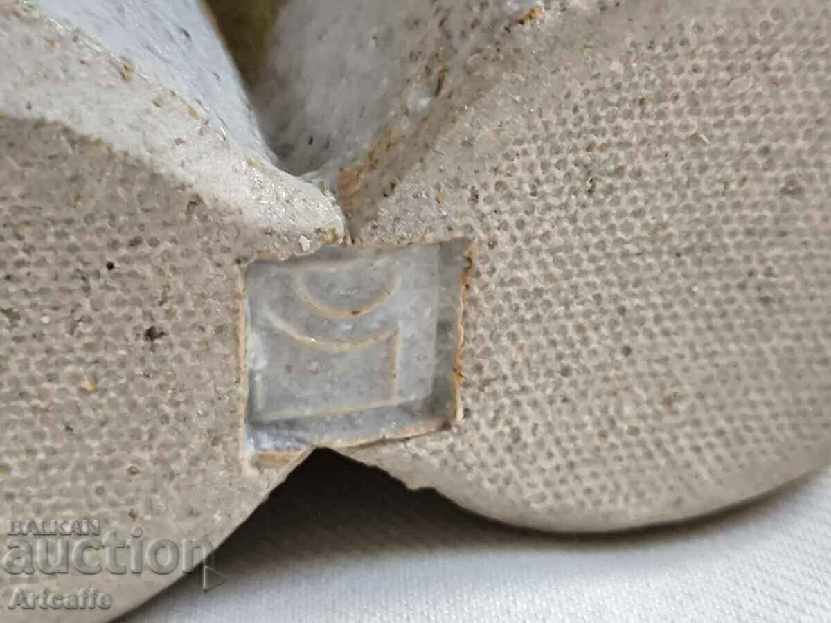 Delivery of RENATE + HANS HECKMANN vase