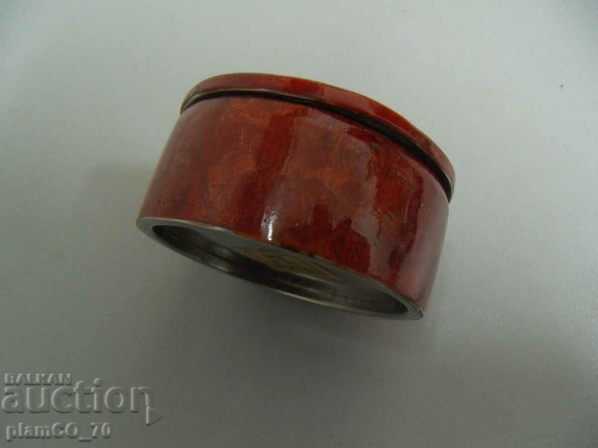 #*7554 veche cutie rotundă metalică mică - 5 #*7554 veche cutie rotundă metalică mică - 5