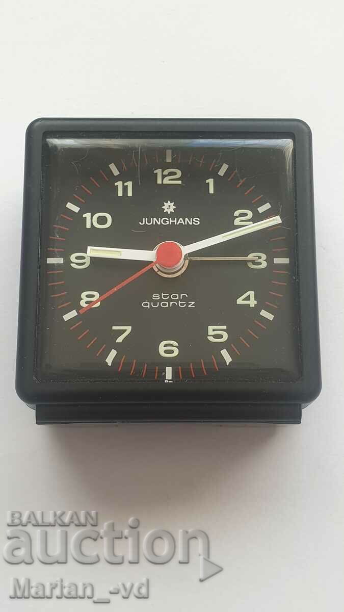 Delivery of Old Yunhans Quartz Clock Alarm Clock