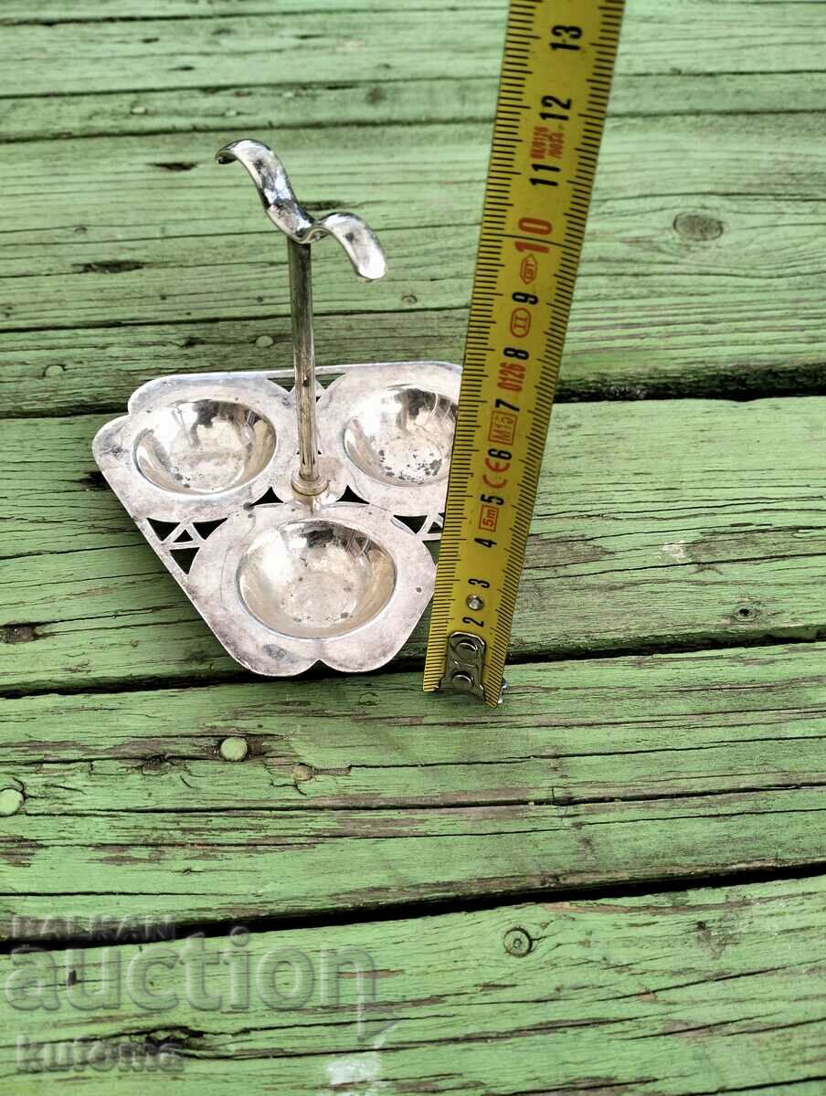 Antique English Condiment Dish with price 24.99 BGN | € 12.78 Antique English Condiment Dish with price 24.99 BGN | € 12.78