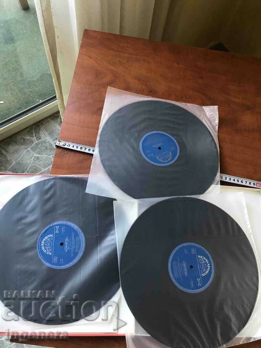 Delivery of RECORD GRAMOPHONE - LARGE-3 PIECES-OPERA IN 3 ACTS Delivery of RECORD GRAMOPHONE - LARGE-3 PIECES-OPERA IN 3 ACTS