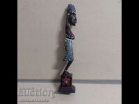 Figurină africană din lemn