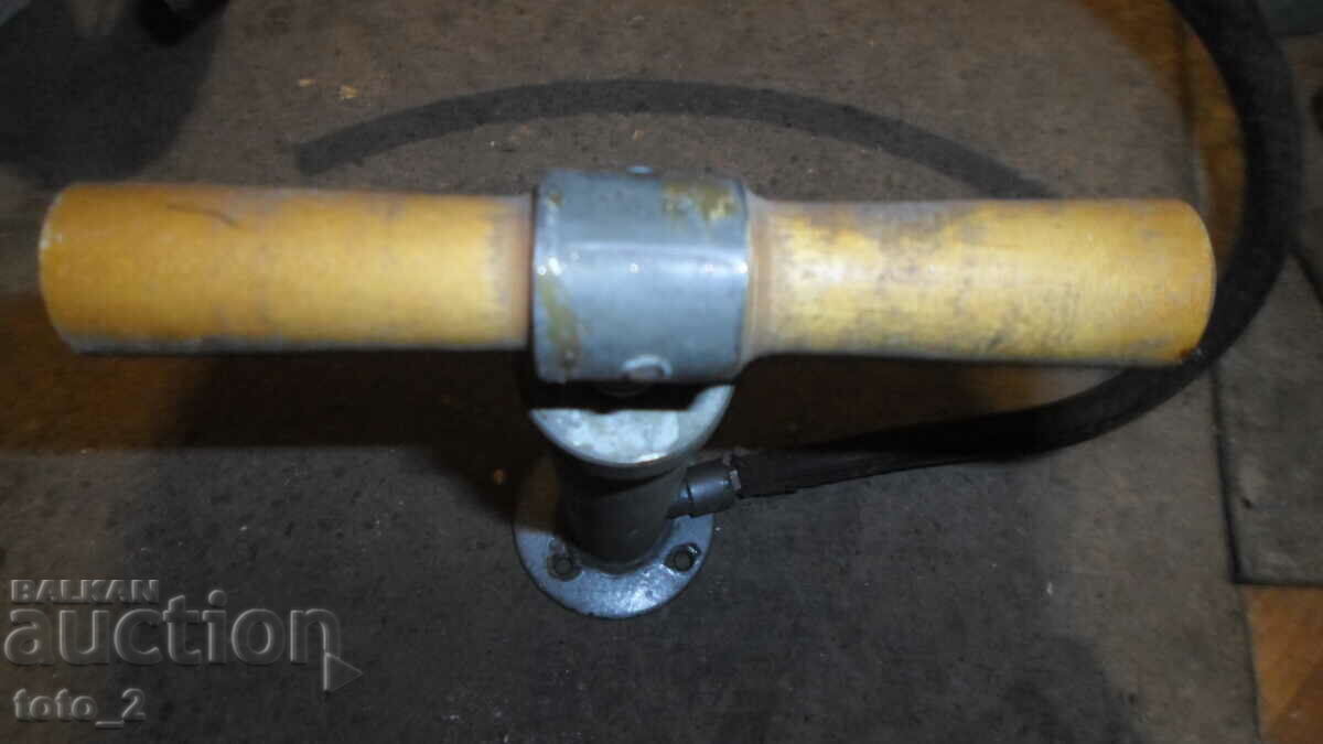 OLD PUMP with price 10.50 BGN | € 5.37 OLD PUMP with price 10.50 BGN | € 5.37