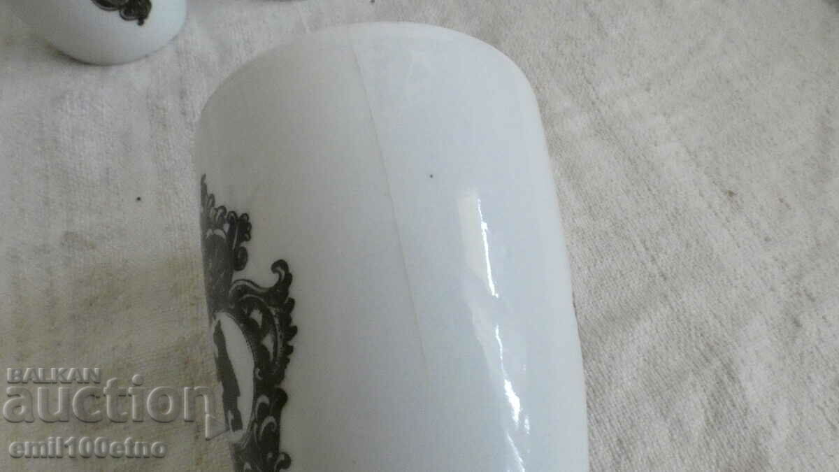 4 cups Berlin Germany porcelain Wallendorf 1764 - 5 4 cups Berlin Germany porcelain Wallendorf 1764 - 5