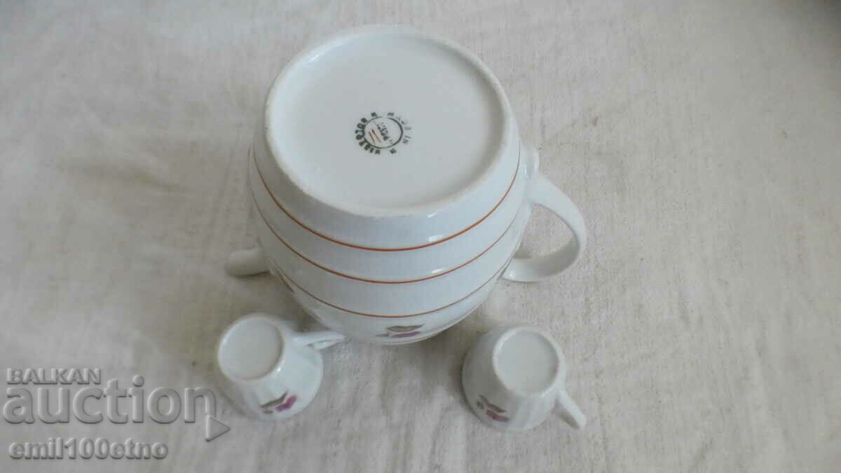 Delivery of Bure jug set + 2 cups of old Bulgarian Isis porcelain Delivery of Bure jug set + 2 cups of old Bulgarian Isis porcelain