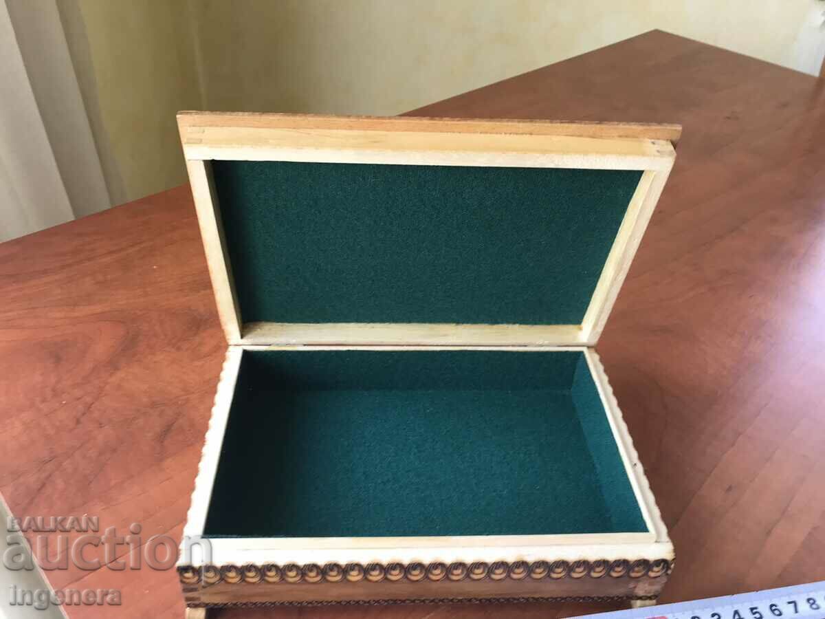 Auction BOX WOOD PYROGRAPH DRAWING ANTIQUE FROM SOCA MOSTRA Auction BOX WOOD PYROGRAPH DRAWING ANTIQUE FROM SOCA MOSTRA