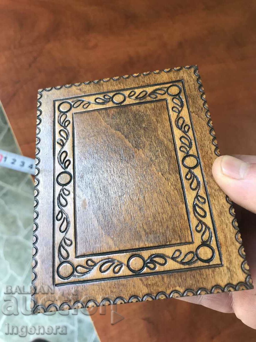 Auction  BOX WOOD PYROGRAPH DRAWING ANTIQUE FROM SOCA MOSTRA