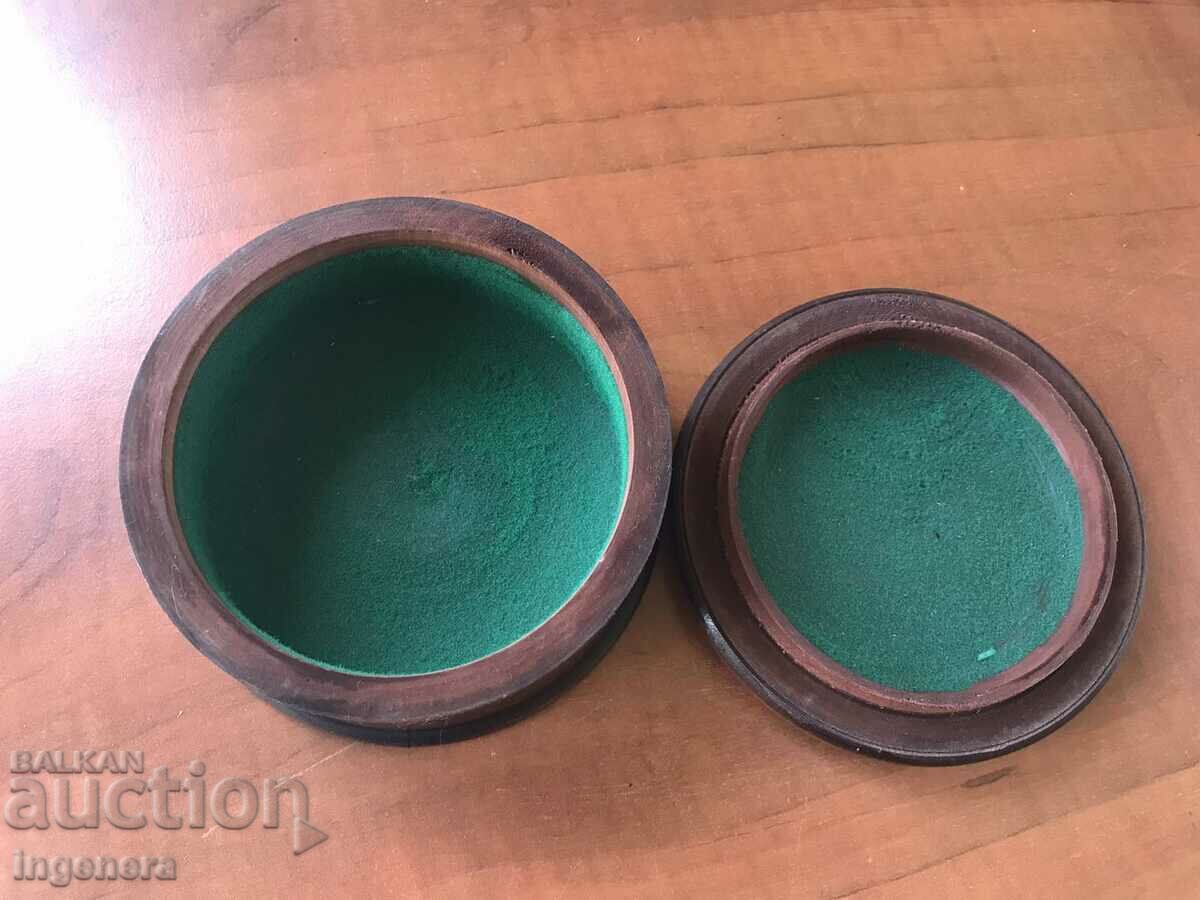 Auction BOX WOOD PYROGRAPH DRAWING ANTIQUE FROM SOCA MOSTRA Auction BOX WOOD PYROGRAPH DRAWING ANTIQUE FROM SOCA MOSTRA