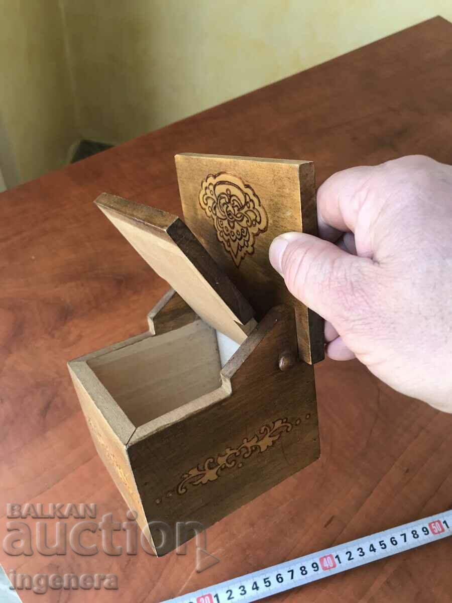 BOX WOOD PYROGRAPH DRAWING ANTIQUE FROM SOCA MOSTRA with price 19.00 BGN | € 9.71 BOX WOOD PYROGRAPH DRAWING ANTIQUE FROM SOCA MOSTRA with price 19.00 BGN | € 9.71