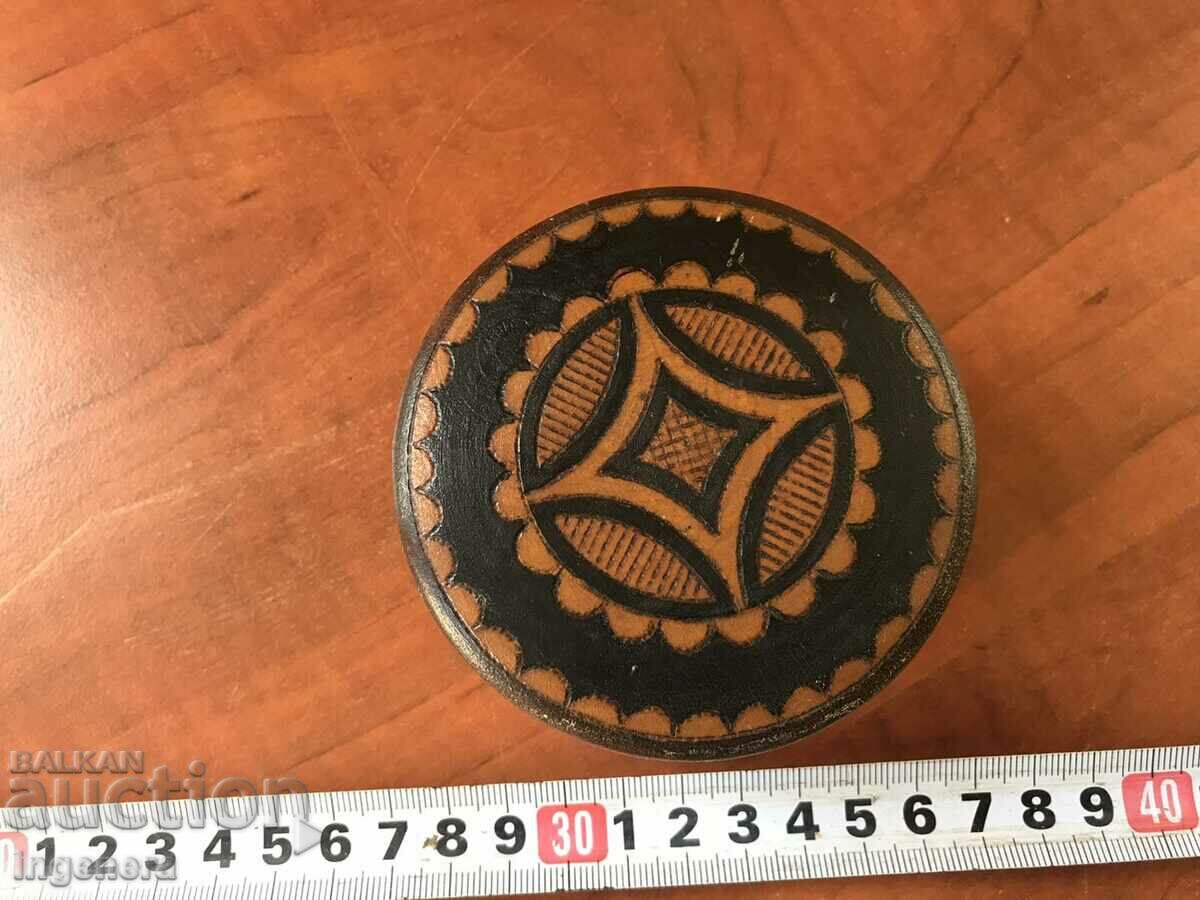 BOX WOOD PYROGRAPH DRAWING ANTIQUE FROM SOCA MOSTRA with price 28.00 BGN | € 14.32