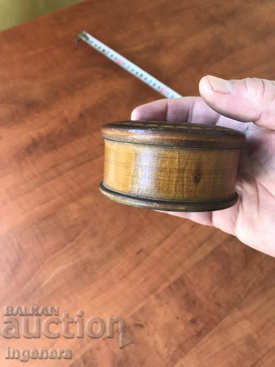 Auction  BOX WOOD PYROGRAPH DRAWING ANTIQUE FROM SOCA MOSTRA