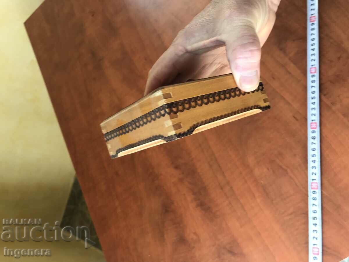 Auction BOX WOOD PYROGRAPH DRAWING ANTIQUE FROM SOCA MOSTRA Auction BOX WOOD PYROGRAPH DRAWING ANTIQUE FROM SOCA MOSTRA