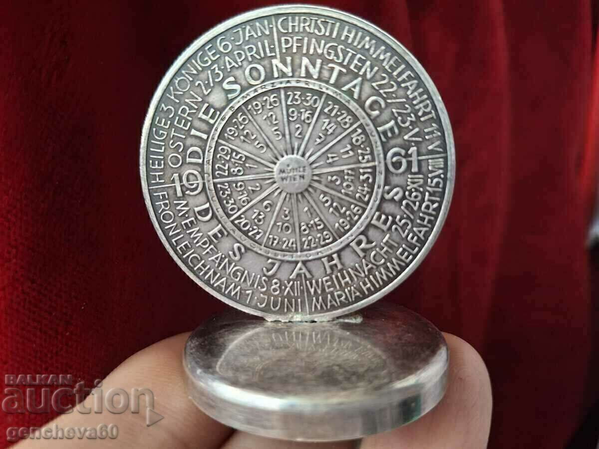 Moneda de argint originală Regent anual, calendar - 5