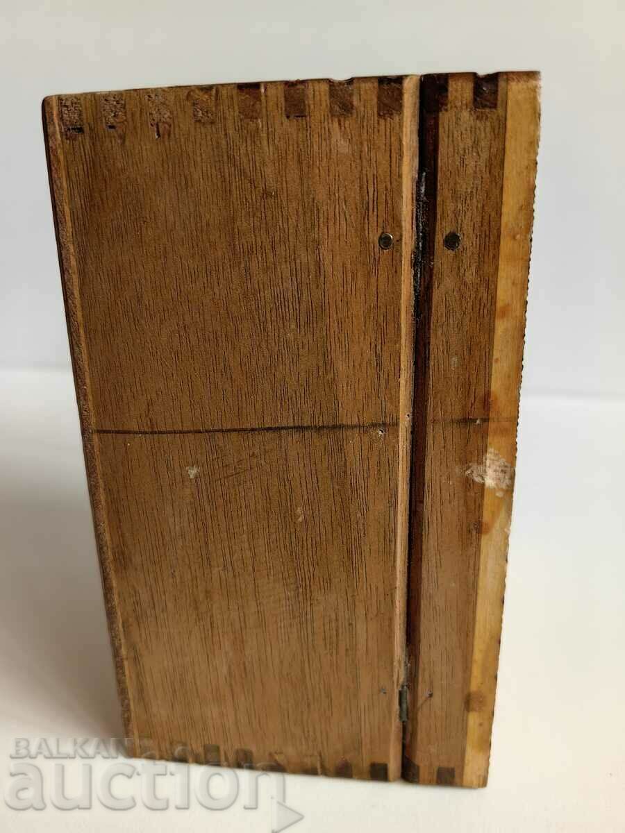 Auction 1930s KINGDOM OF BULGARIA UNUSED BOX PLATE ALARM CLOCK Auction 1930s KINGDOM OF BULGARIA UNUSED BOX PLATE ALARM CLOCK