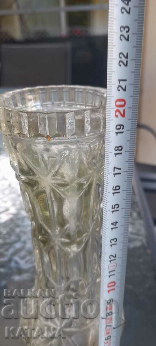 Small glass vase with price 5.00 BGN | € 2.56 Small glass vase with price 5.00 BGN | € 2.56