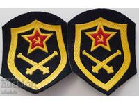 URSS. 60-70 ani, Petice pentru uniforma, artilerie 2 buc, nou, depozit