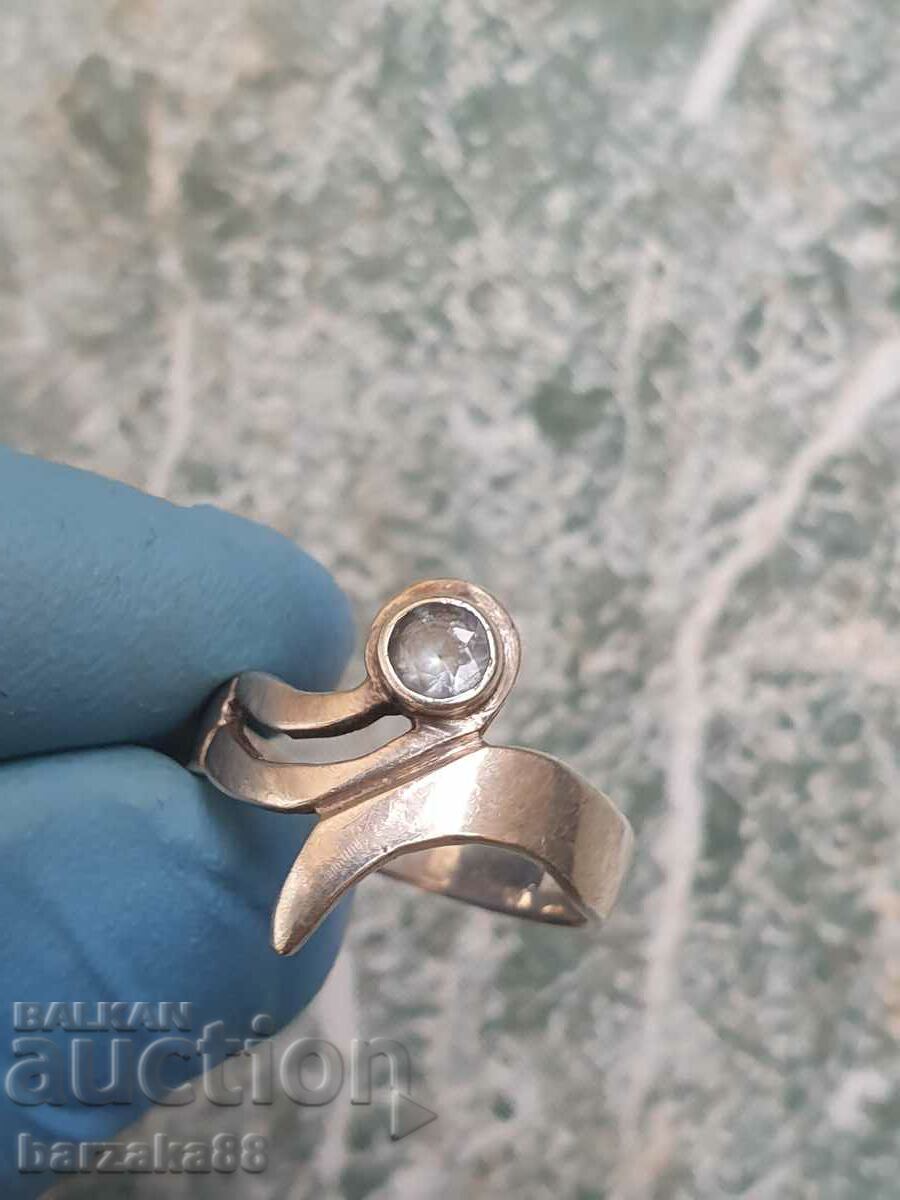 Ασημένιο δαχτυλίδι με μπλε τοπάζι