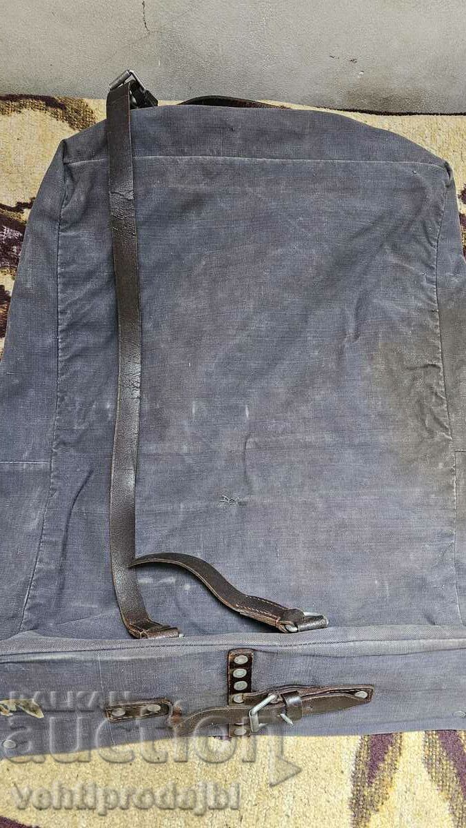 Old military backpack with price 350.00 BGN | € 178.95 Old military backpack with price 350.00 BGN | € 178.95