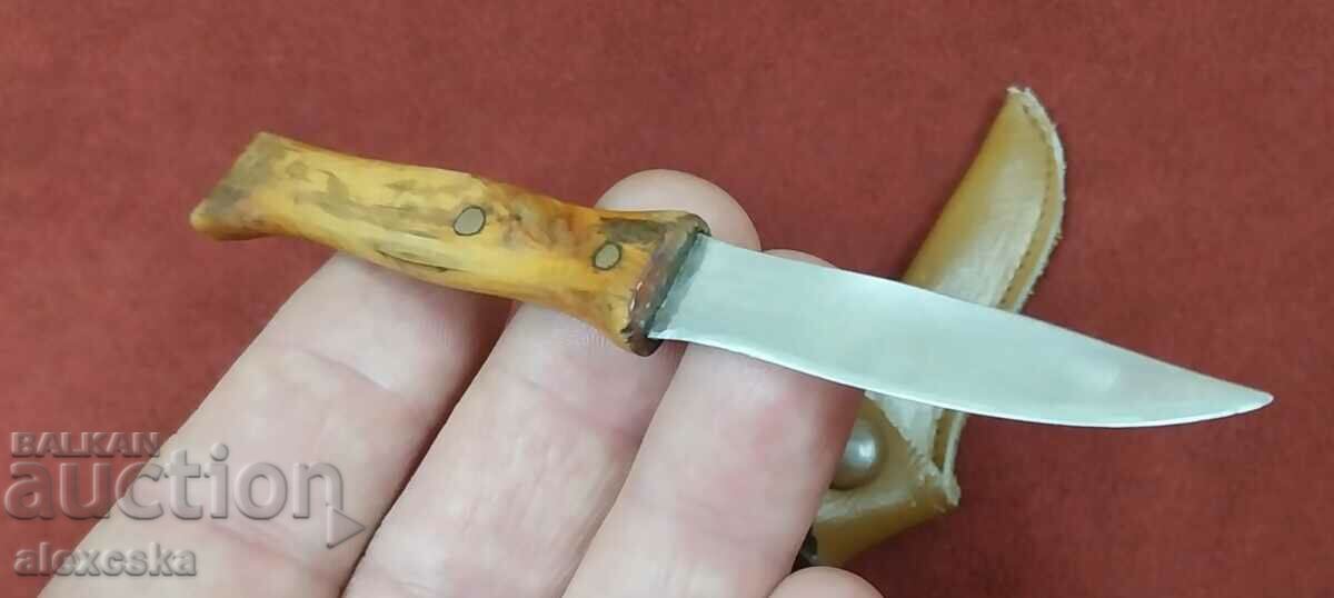 Old knife - Germany with price 20.00 BGN | € 10.23 Old knife - Germany with price 20.00 BGN | € 10.23
