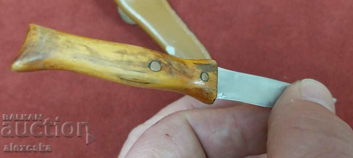 Delivery of Old knife - Germany Delivery of Old knife - Germany