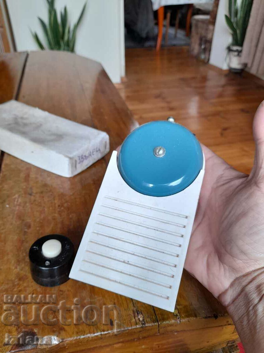 Delivery of Old electric bell Delivery of Old electric bell