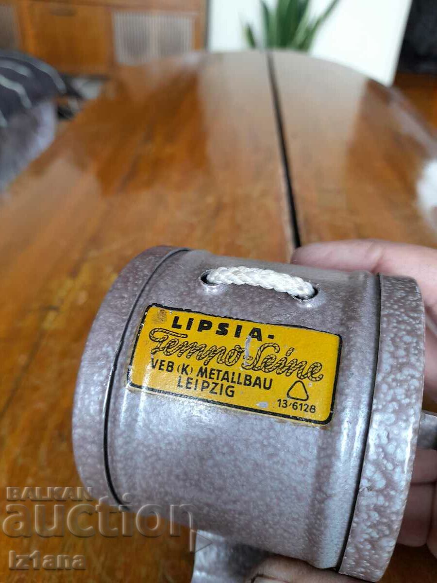 Auction Old space Auction Old space