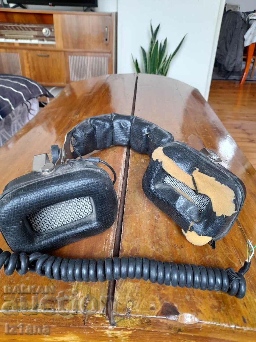 Auction Old headphones DS 200 Auction Old headphones DS 200