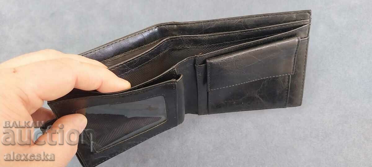 Παλιό δερμάτινο πορτοφόλι - 6 Παλιό δερμάτινο πορτοφόλι - 6