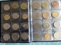 Φάκελος με βουλγαρικά και ξένα νομίσματα.