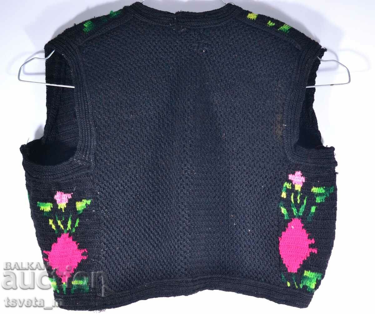 Delivery of Children's hand-knitted vest, folk costume Delivery of Children's hand-knitted vest, folk costume