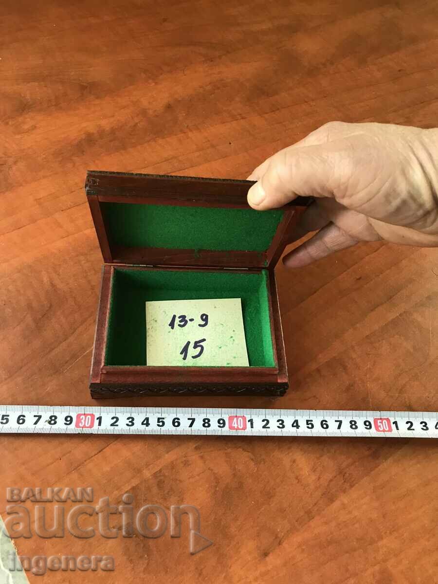 Licitație CUTIE LEMN PIROGRAF DESEN ANTICHI DIN SOCA MOSTRA