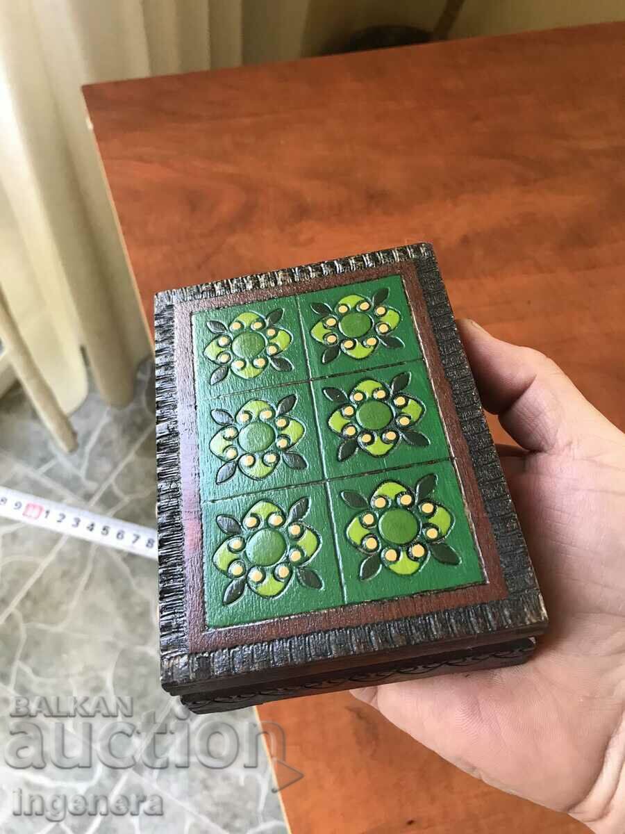 Livrarea CUTIE LEMN PIROGRAF DESEN ANTICHI DIN SOCA MOSTRA