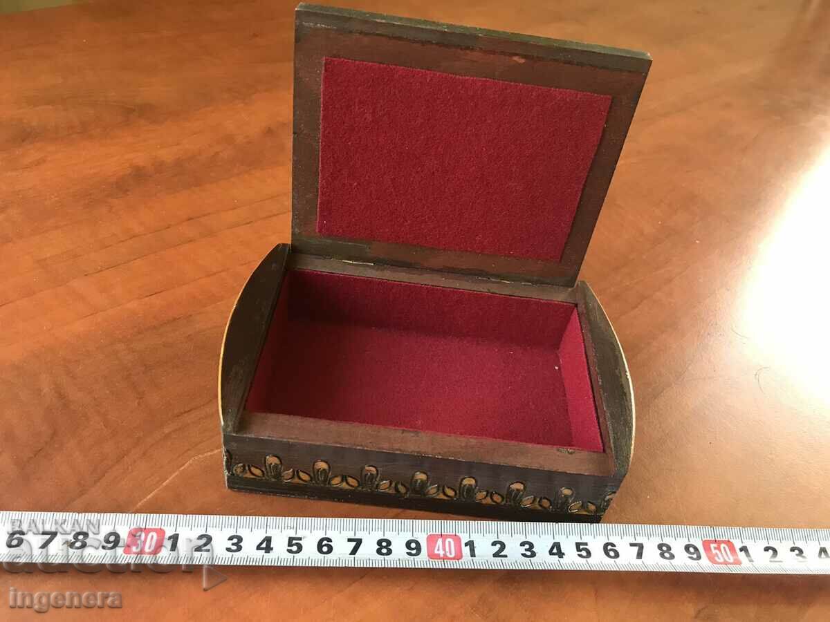 Licitație CUTIE LEMN PIROGRAF DESEN ANTICHI DIN SOCA MOSTRA