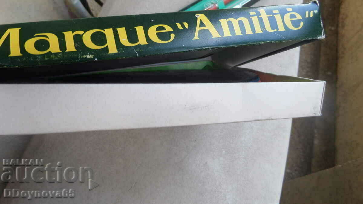 Доставка на Професионална хилка за тенис на маса