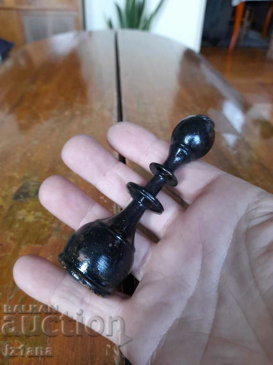 Auction Old chess piece Queen Auction Old chess piece Queen