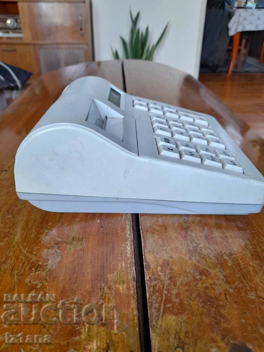 Стар касов апарат ЗИТ 2007 с цена 75.00 лв. | € 38.35 Стар касов апарат ЗИТ 2007 с цена 75.00 лв. | € 38.35