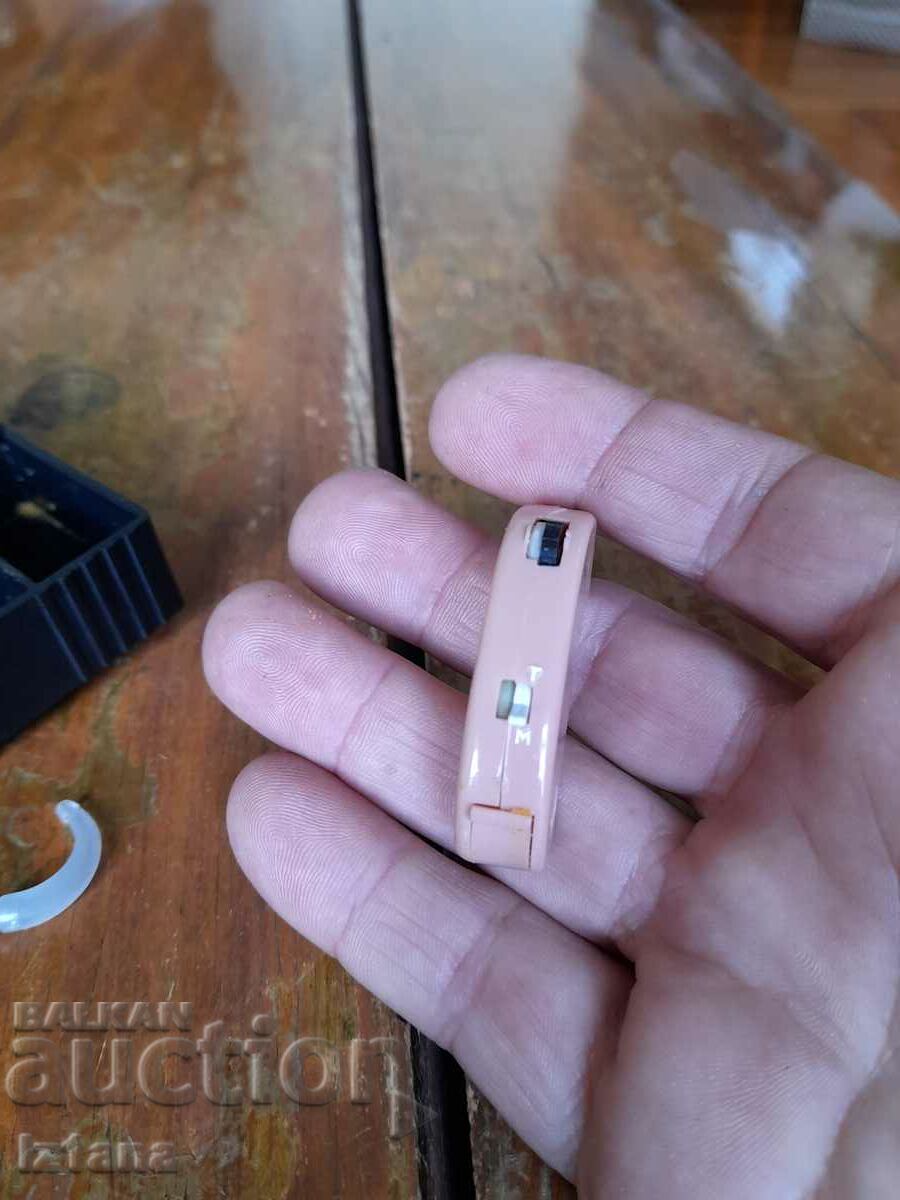 Παλιά ηλεκτρονικά βοηθήματα ακοής - 5