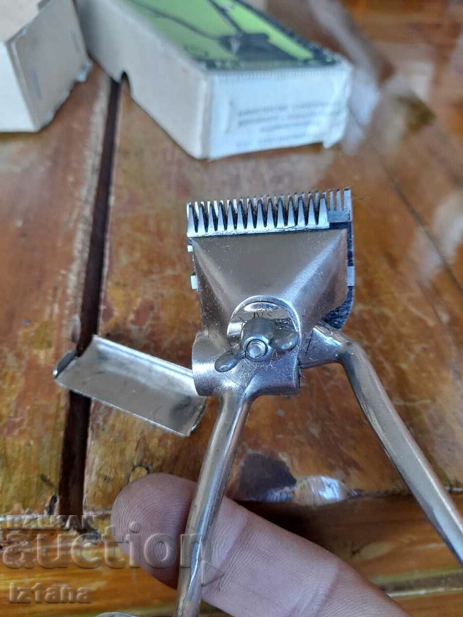 Παλιά κουρευτική μηχανή - 5
