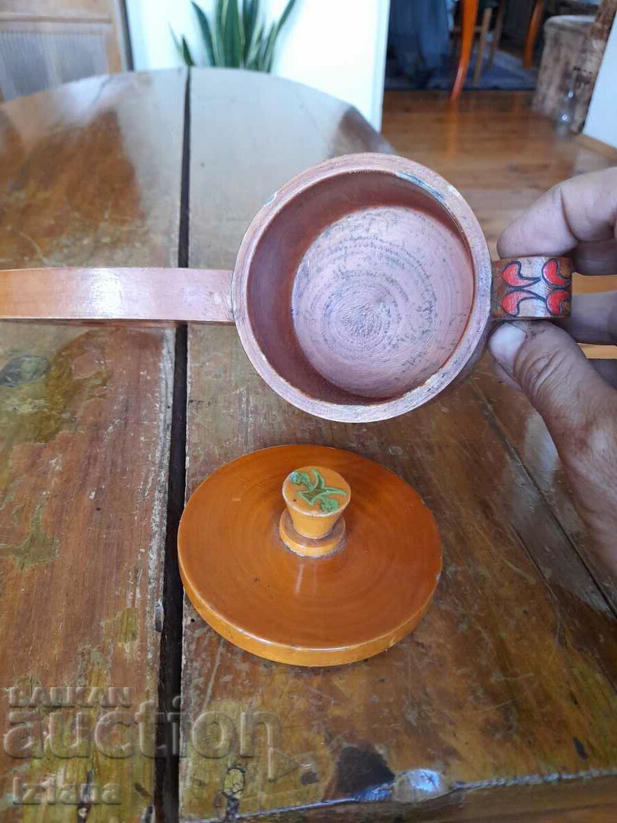 Delivery of Old wooden battered souvenir Delivery of Old wooden battered souvenir