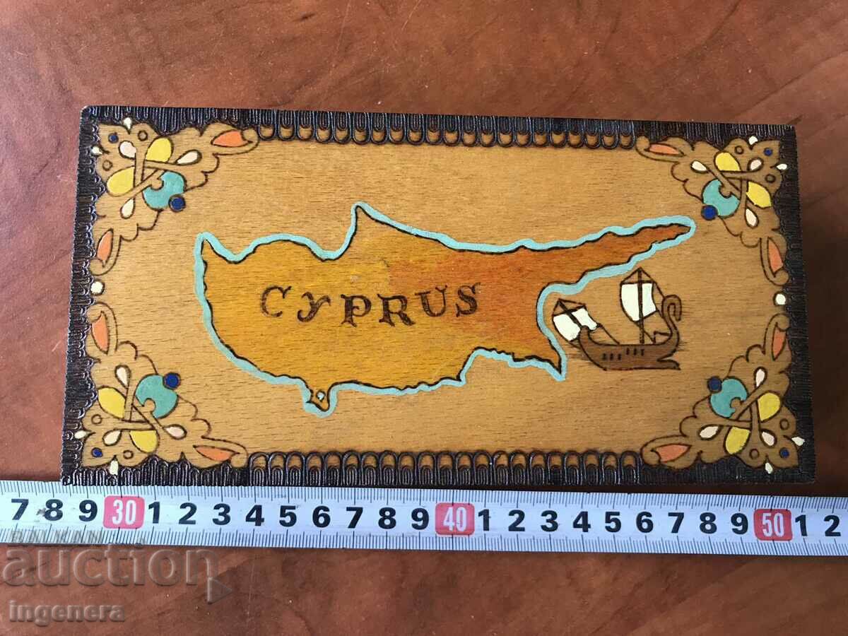 CUTIE LEMN PIROGRAF DESEN ANTICHI DIN SOCA MOSTRA cu preț 35.00 BGN | € 17.90