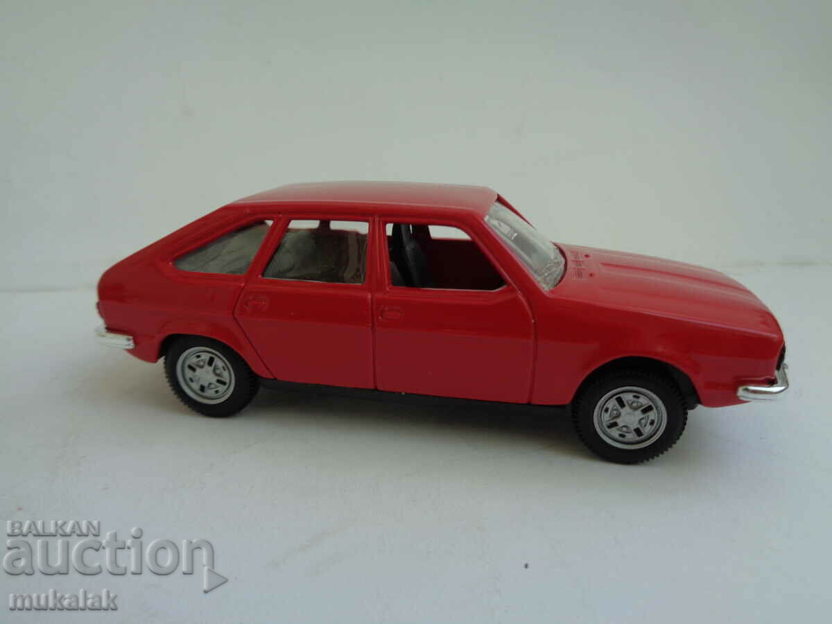 Licitație 1:43 NOREV RENAULT 30 MODEL cărucior de jucărie Licitație 1:43 NOREV RENAULT 30 MODEL cărucior de jucărie