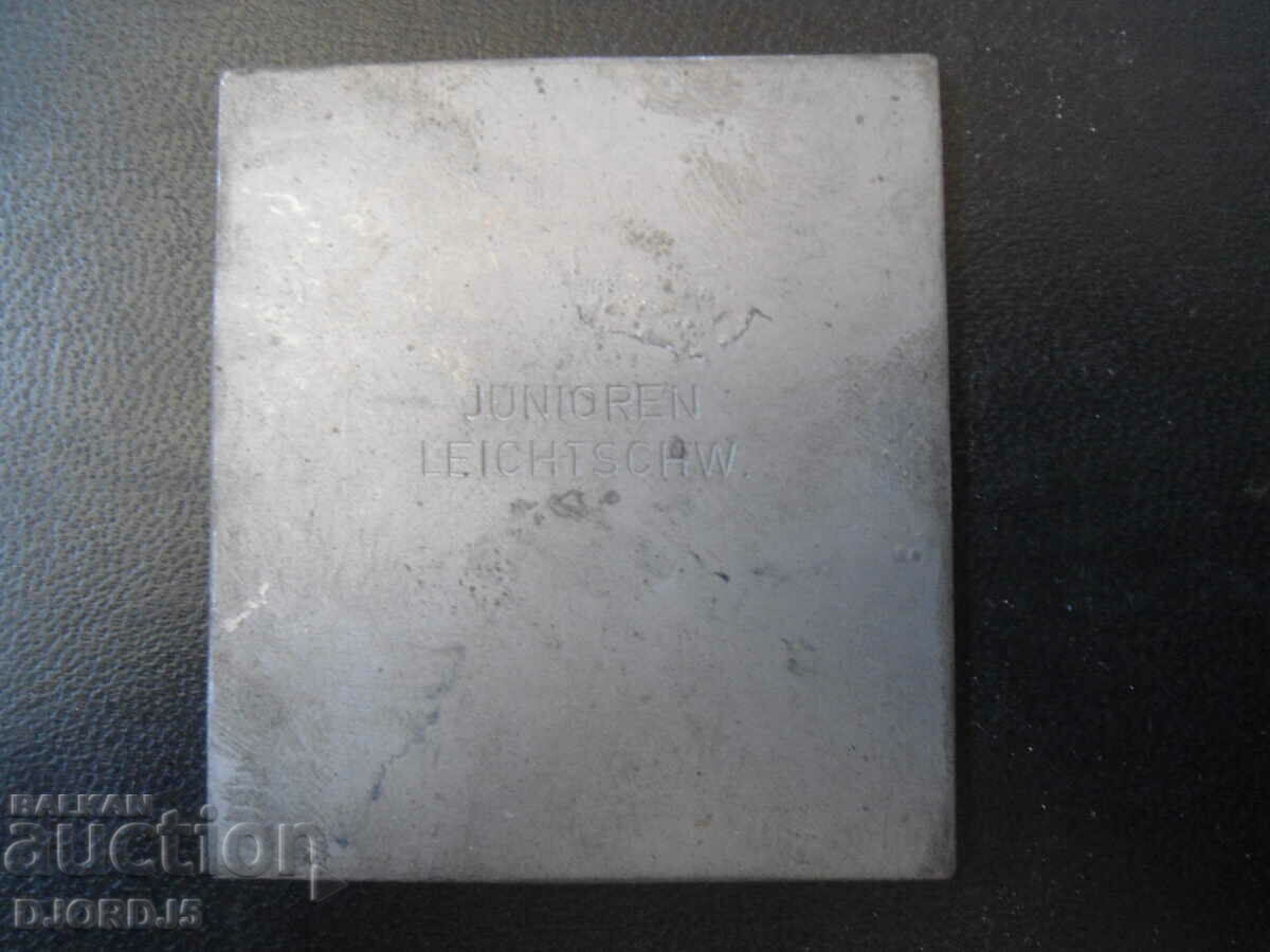 Delivery of Old plaque Delivery of Old plaque