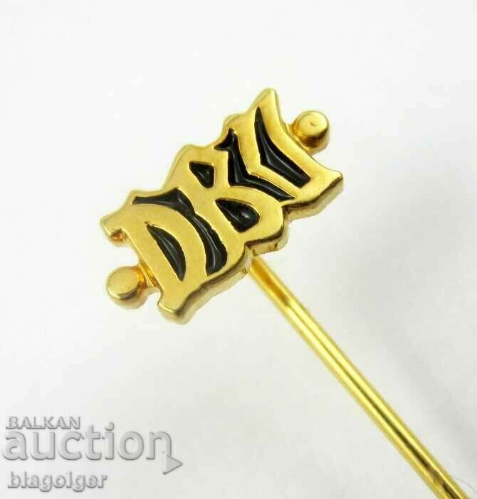 Auction DENMARK FOOTBALL FEDERATION-OLD BADGE-TOP Auction DENMARK FOOTBALL FEDERATION-OLD BADGE-TOP