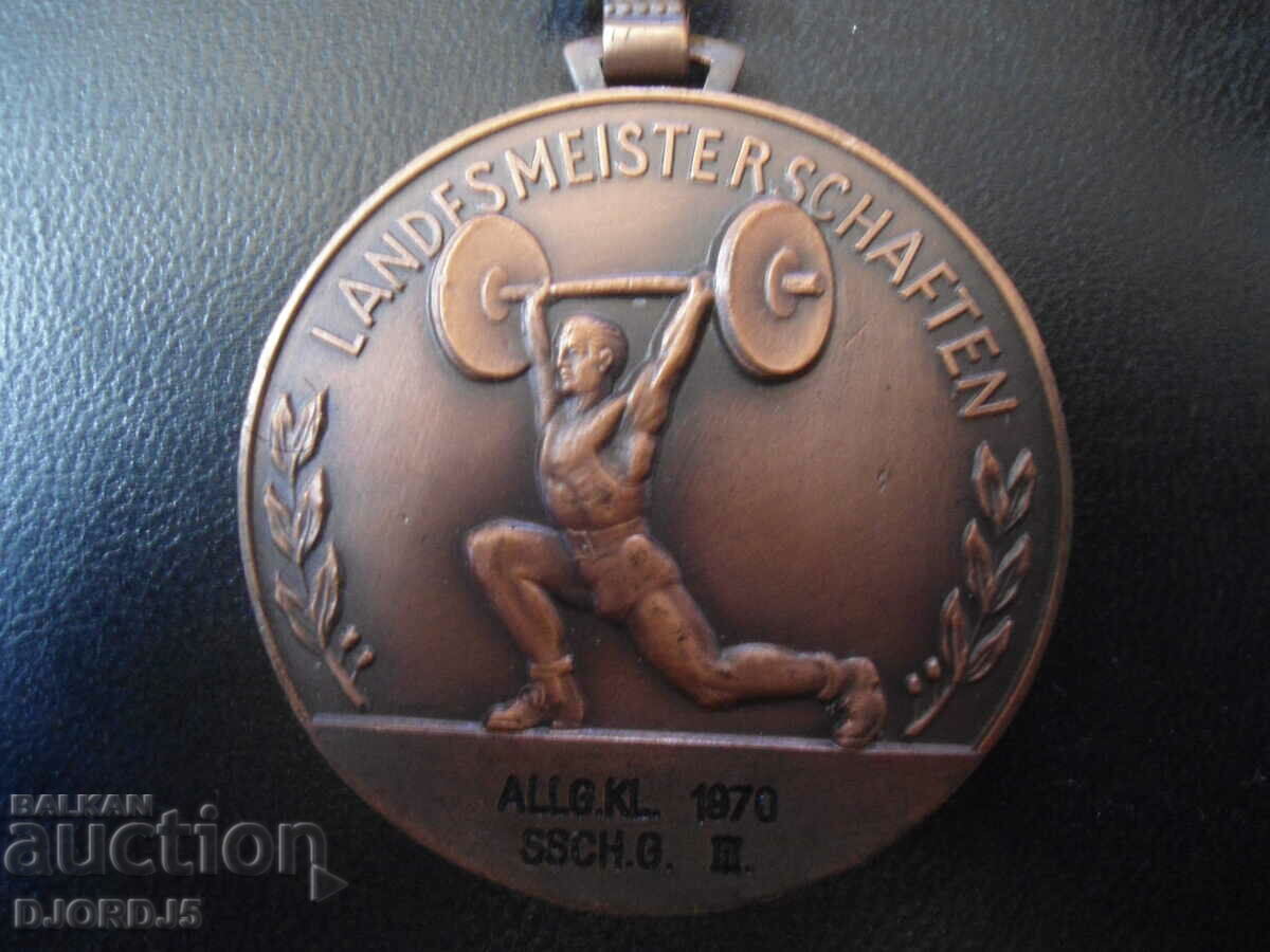 Old order, medal with price 15.00 BGN | € 7.67 Old order, medal with price 15.00 BGN | € 7.67