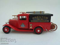 1:43 ELIGOR FORD 1932 FIRE ENGINE TOY CARRIAGE MODEL