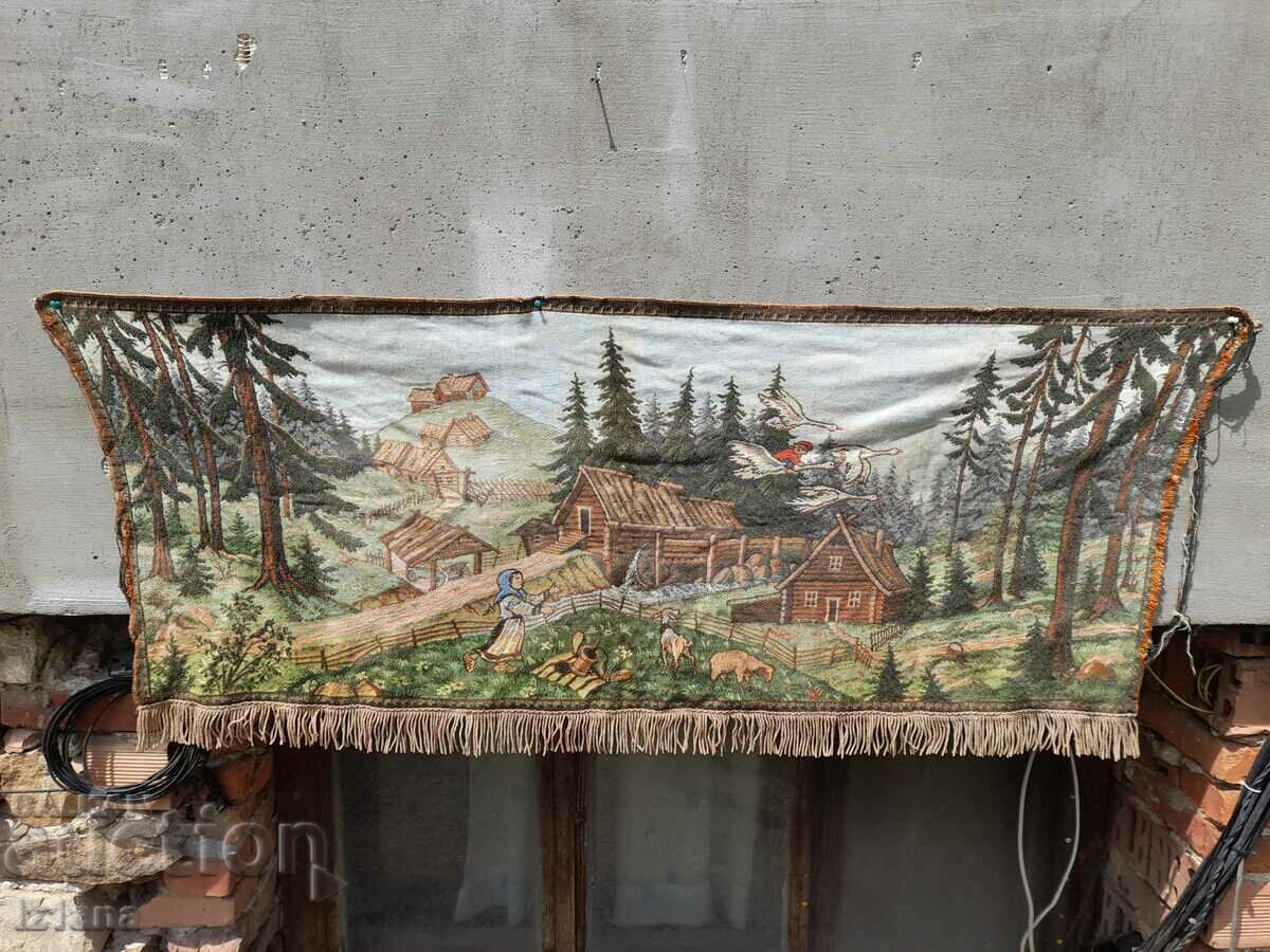 Antique carpet, wall covering with price 75.00 BGN | € 38.35 Antique carpet, wall covering with price 75.00 BGN | € 38.35