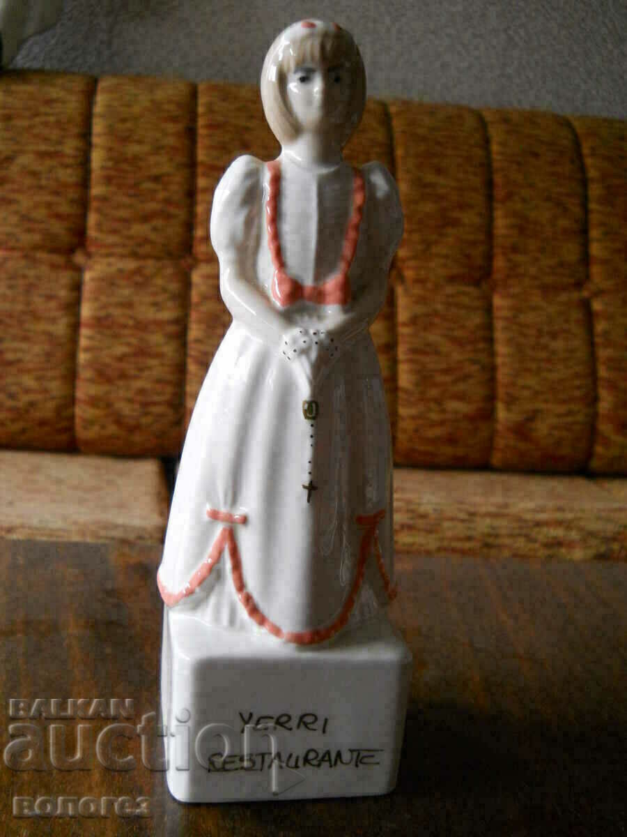Figurină din porțelan - Spania (marcată)